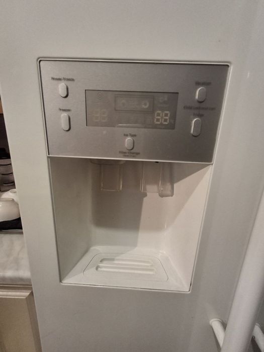 Американський холодильник Samsung