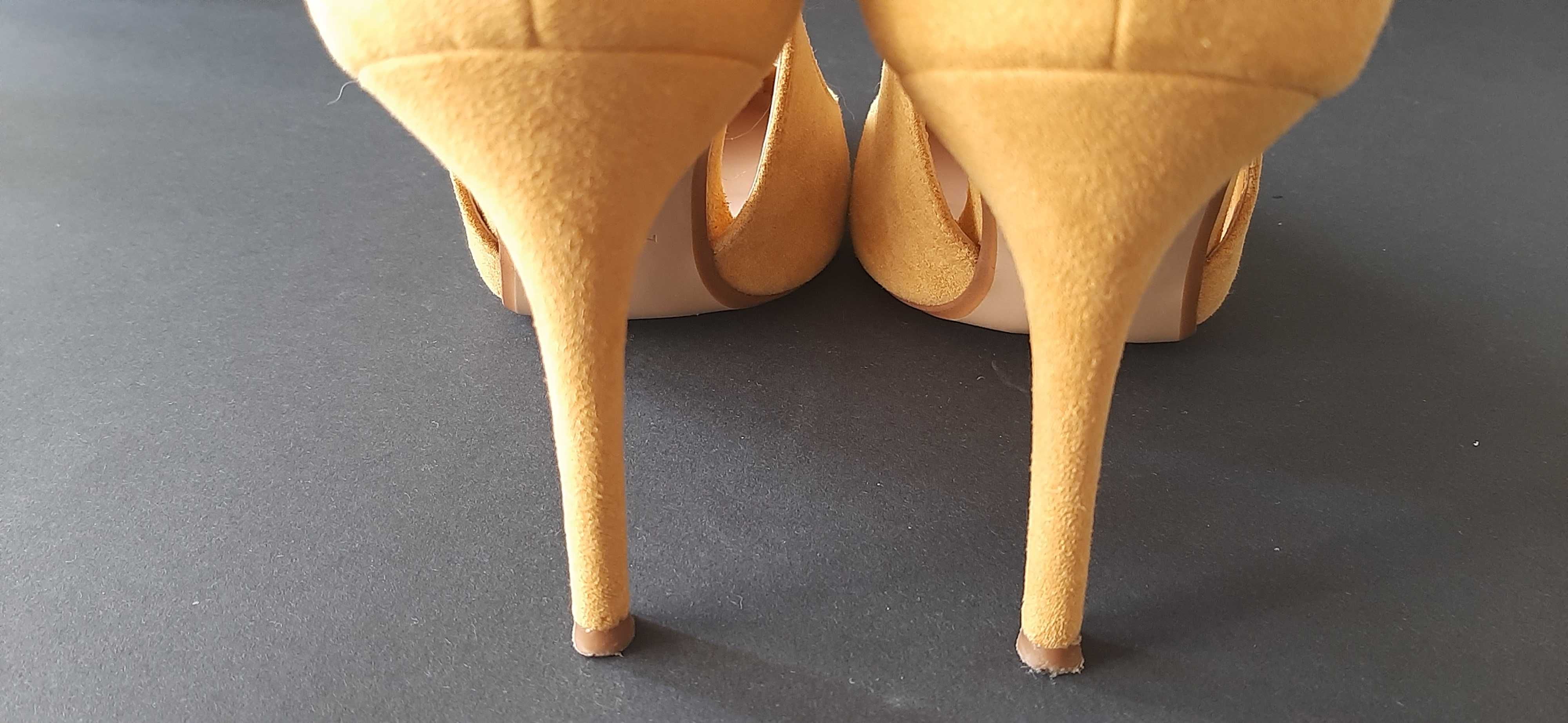 Sapatos da Mango