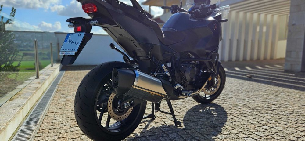 Honda NT 1100, de 07/2024, com 7.430 Km