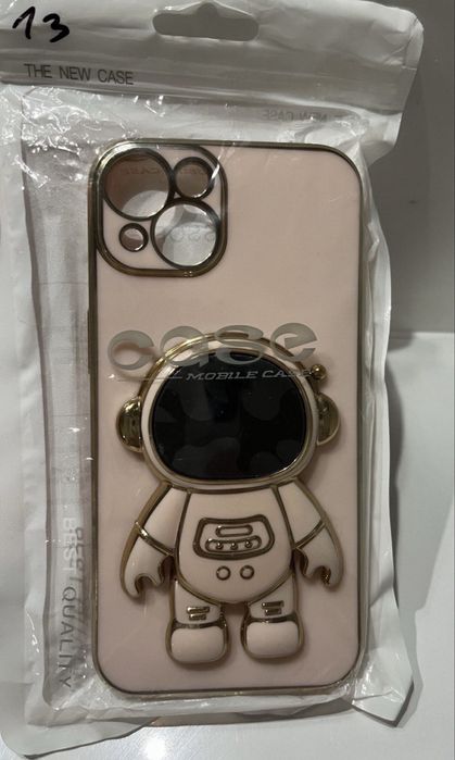 Чехол Iphone 13 космонавт