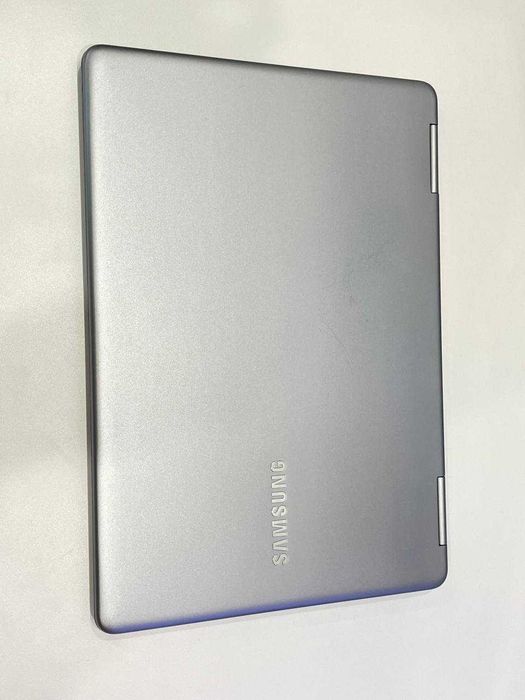 Ноутбук Samsung 15 Intel i7-8550U 1.80GHz 16GB 256GB Radeon 500 Toucsc