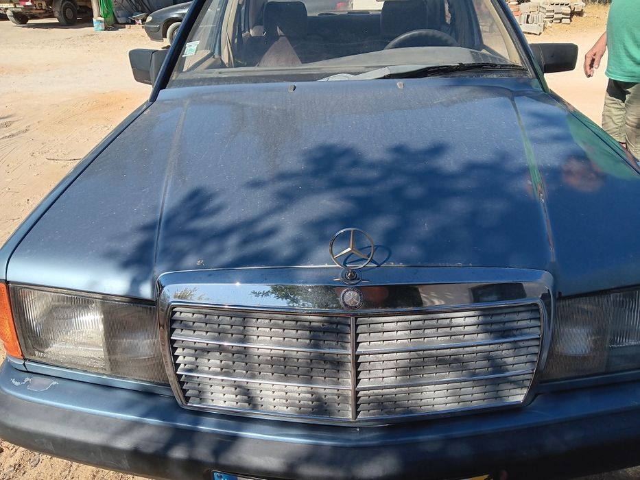 Mercedes 190 2.5