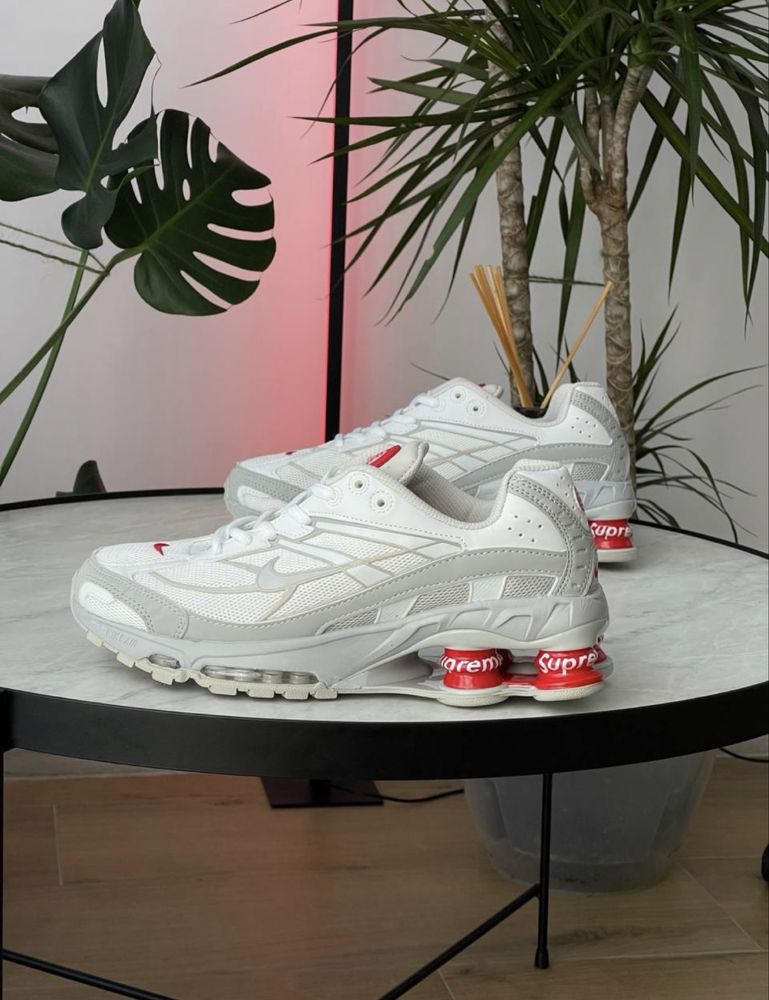 Кросівки Nike shox supreme corteiz кроси найк шокс супрім білі чорні