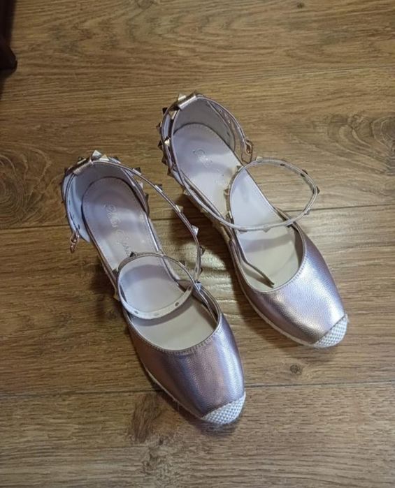 Нові еспадрильї, устілка 26,5 см