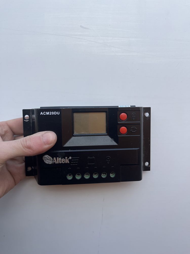 Контроллер заряда сонячної панелі Altek ACM 20D+USB 20А 12/24В