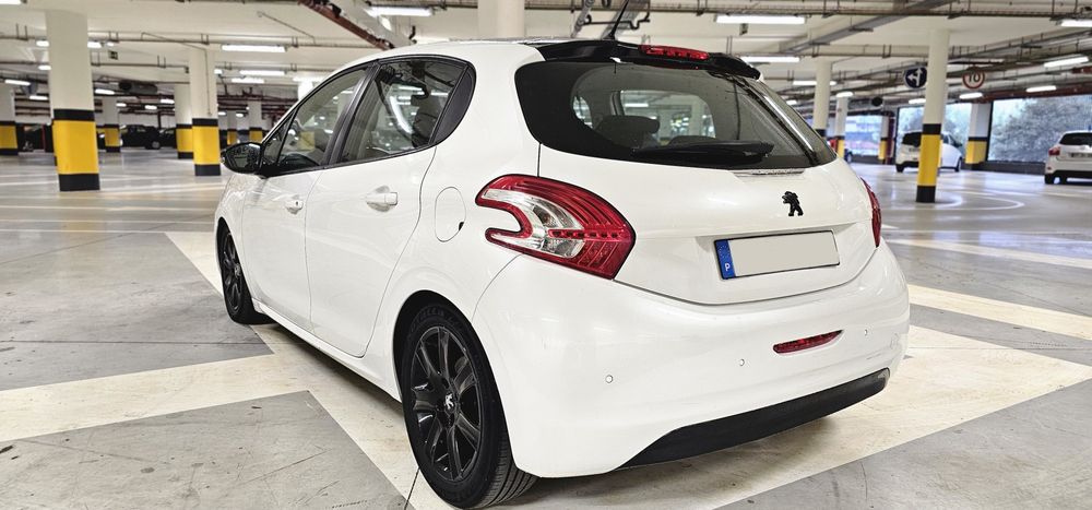 Peugeot 208 1.6Hdi