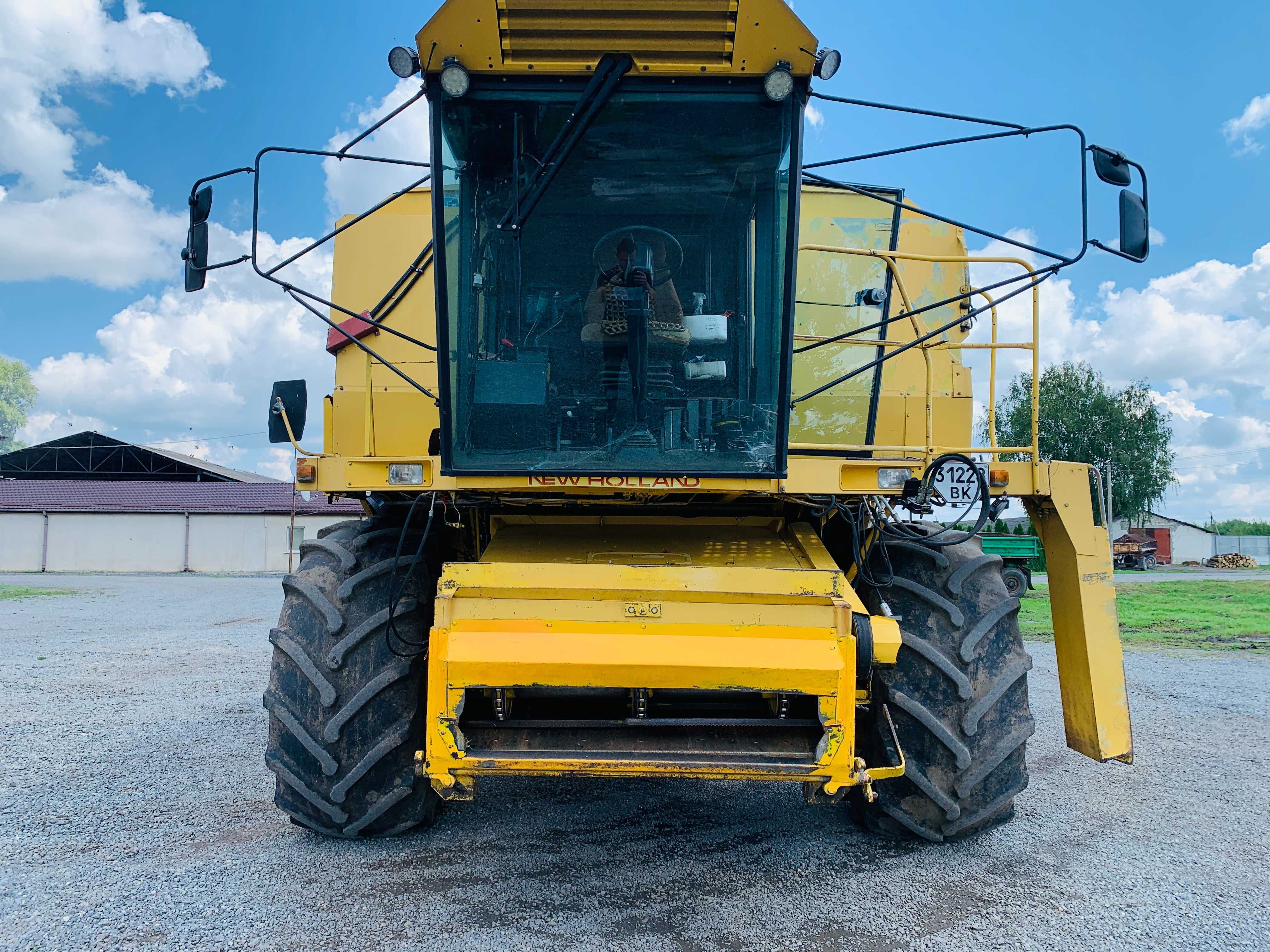 Комбайн New Holland TF46 7.2m