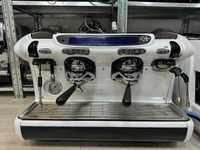 Професійна кавоварка для барів і кафе Faema Emblema Auto Steam A2 б/в