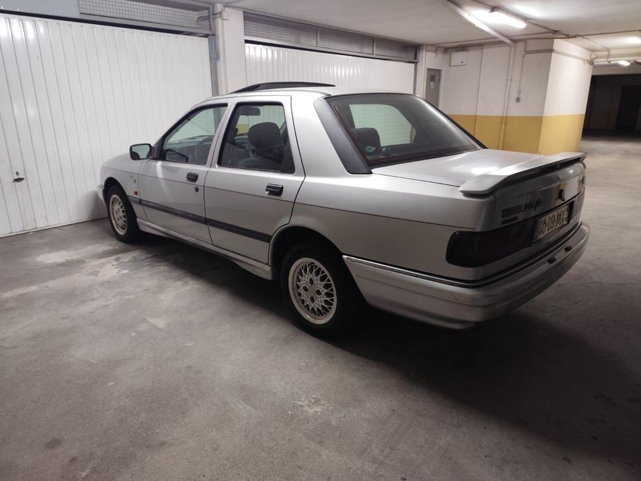 Ford Sierra Sapphire 2.0i DOHC Ghia