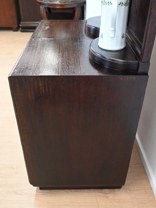 szafka komódka z około 1920 roku 082005