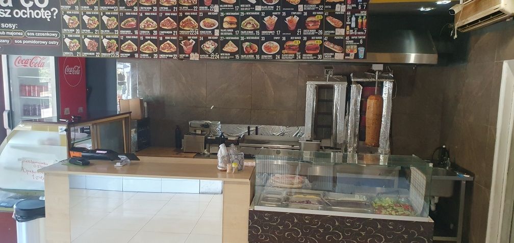 Odstąpie lokal gastronomiczny kebab wraz z sprzętem