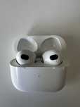 Apple Airpods 3 generacji z etui MagSafe