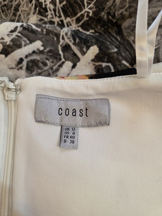 Coast неймовірна сукня