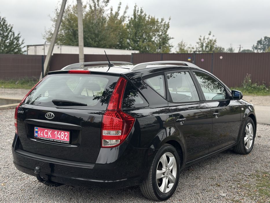 Продам Kia Ceed 2009
