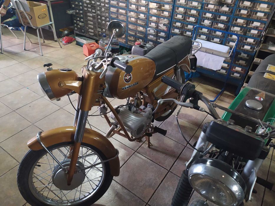 Famel Original 4v
