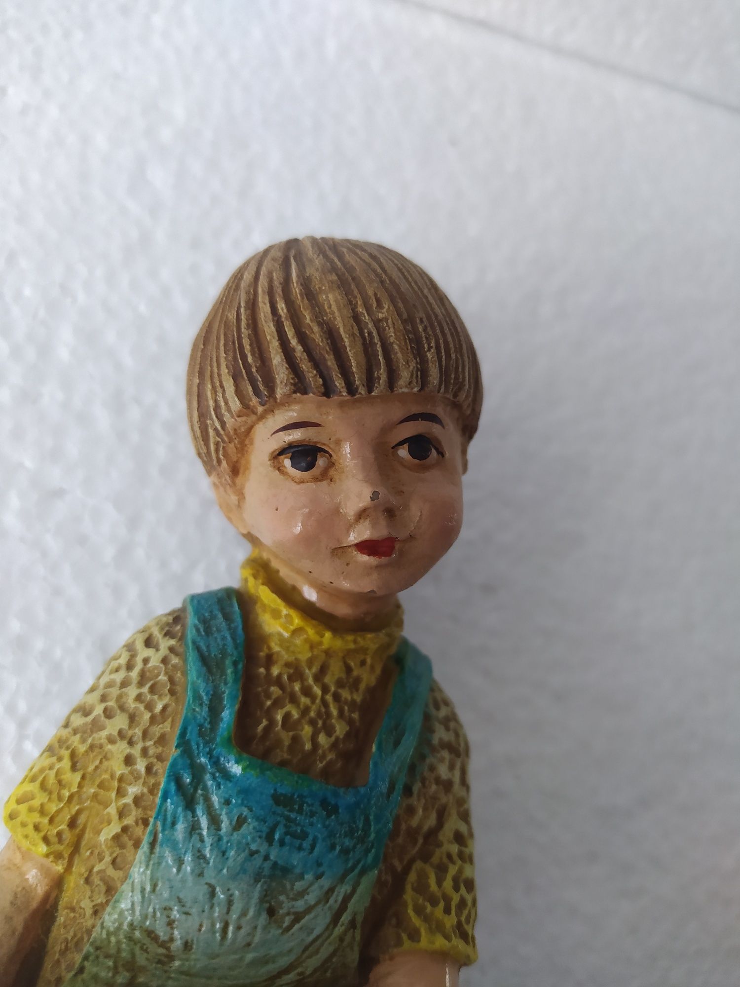 Figurka chłopca lata 60-te L.V Belgium z Eig.