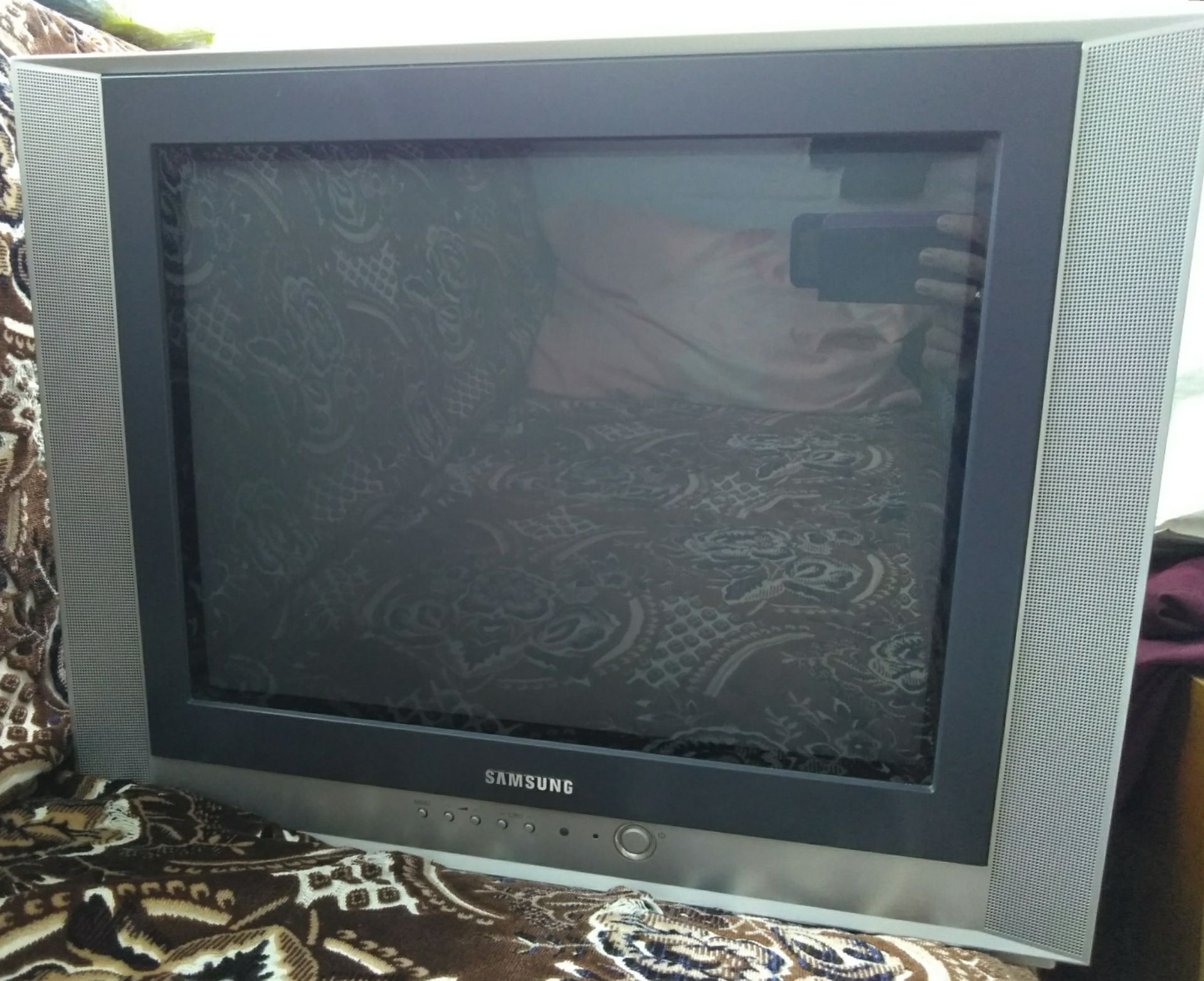 Телевизор Samsung CS-21K30MQQ