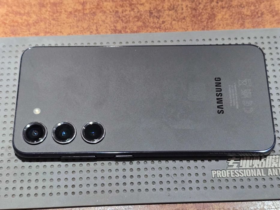 Używany - Samsung Galaxy S23 128GB Czarny - GSM Baranowo