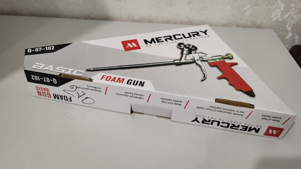 Пістолет Basic  для монтажної піни