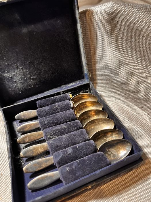 Stare łyżeczki jubiler