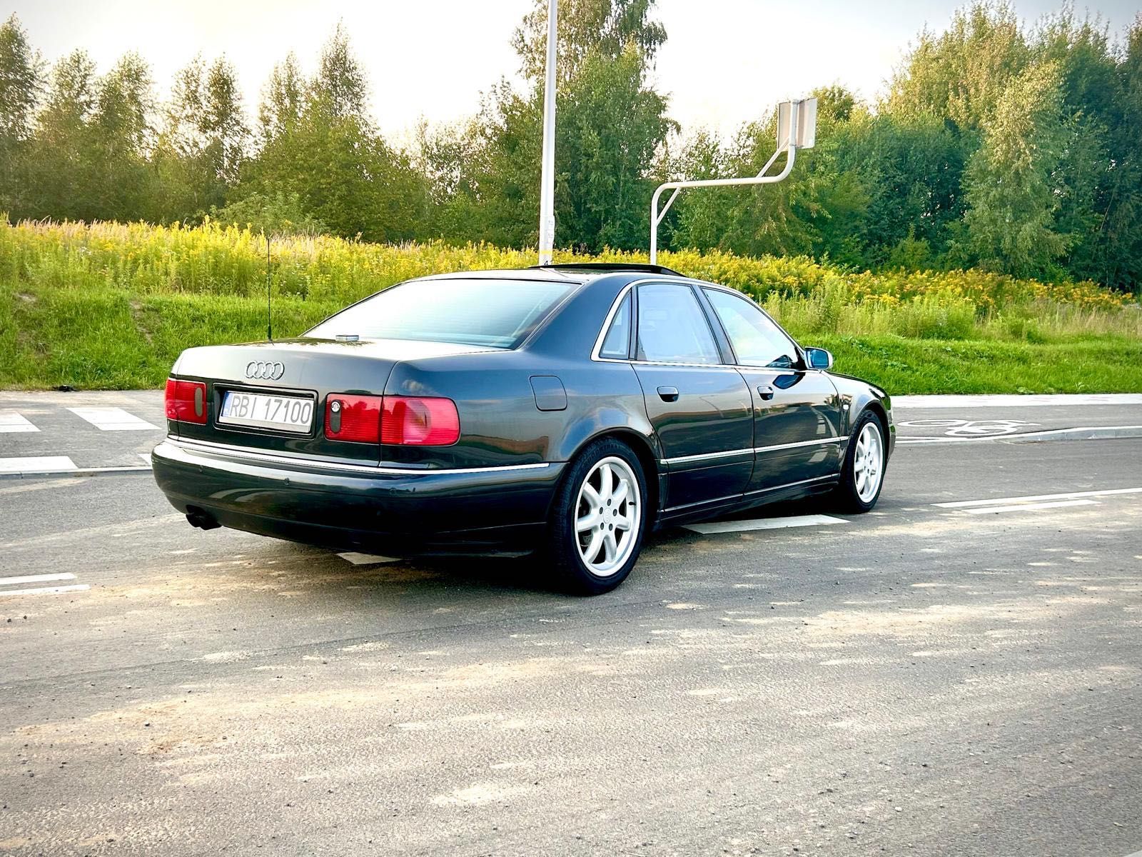 Audi A8 D2 4.2 quattro
