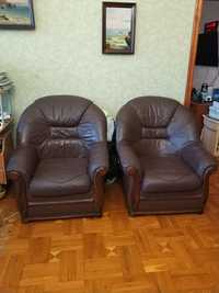 Продам кожаные кресла