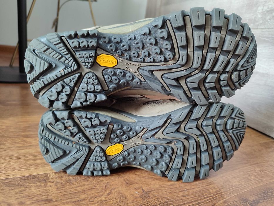 Ботинки Merrell Waterproof 39р. стелька 25,5 см.