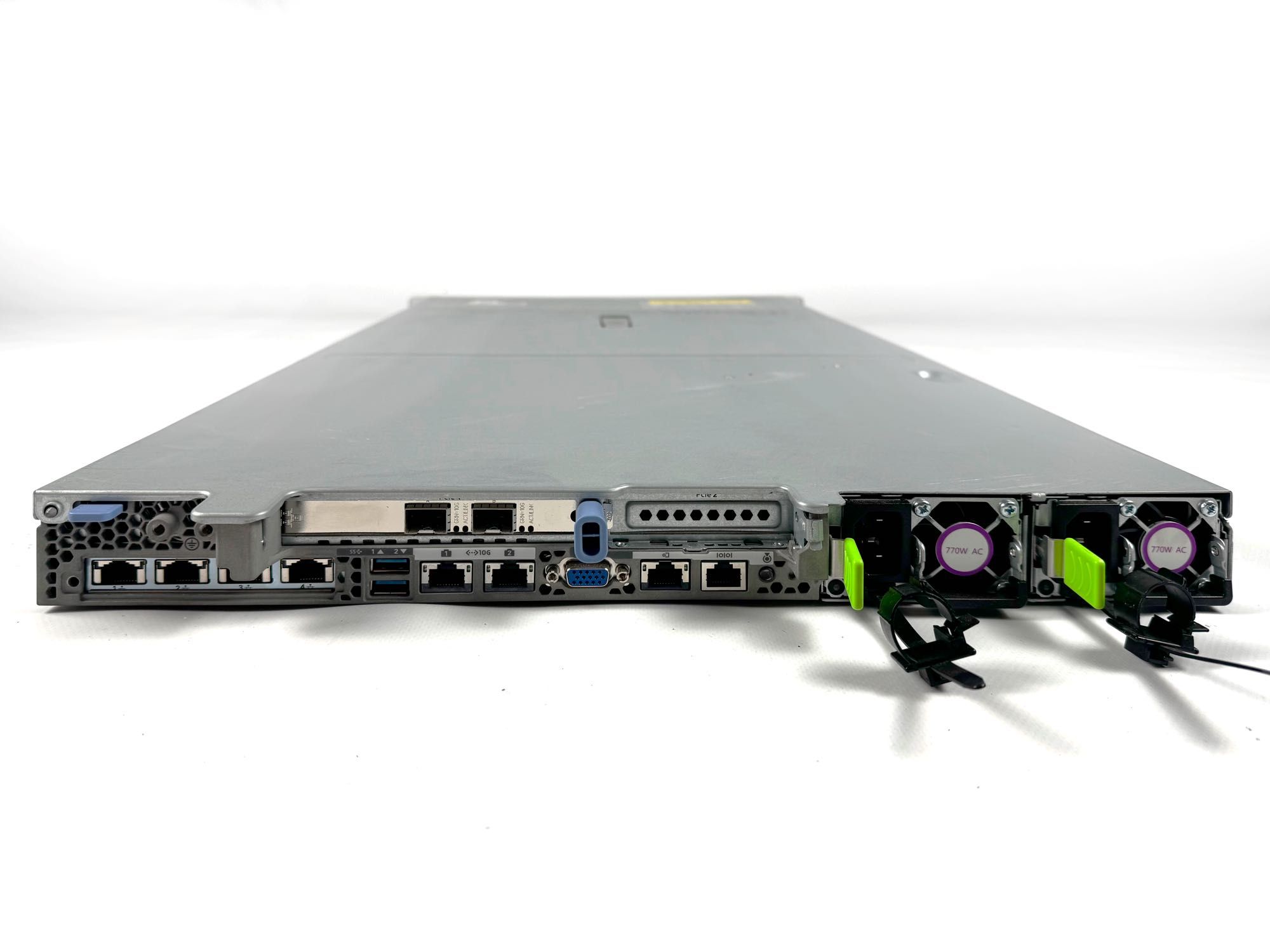 Сервер Cisco UCS C220 M5 4LFF / 2x Xeon Gold 5115 / 64GB / MRAID12G