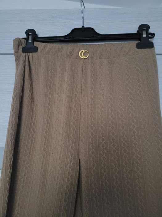 Spodnie jeansowe m.sara I dzwony dzianina