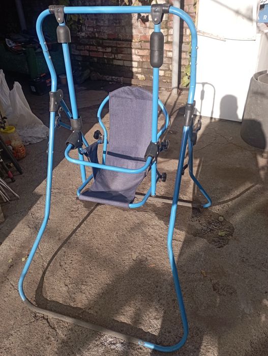 Продам детскую качель