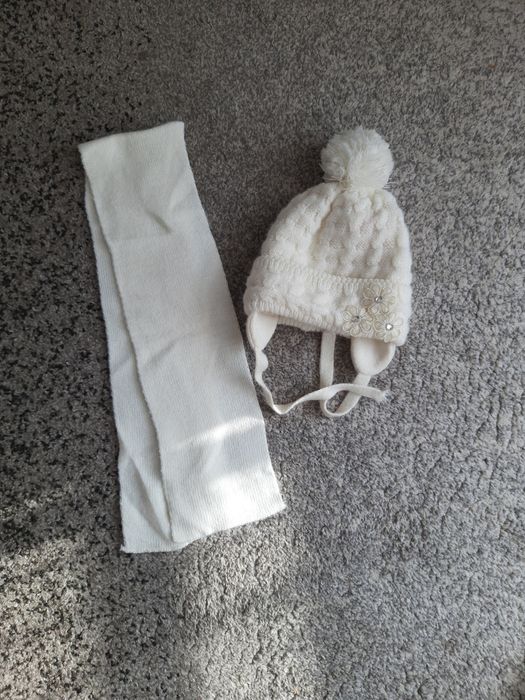 Czapka+szalik rozm 3-6 miesiecy