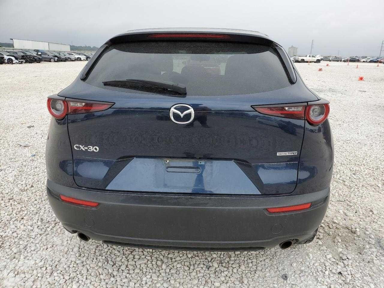 Mazda CX-30                 .