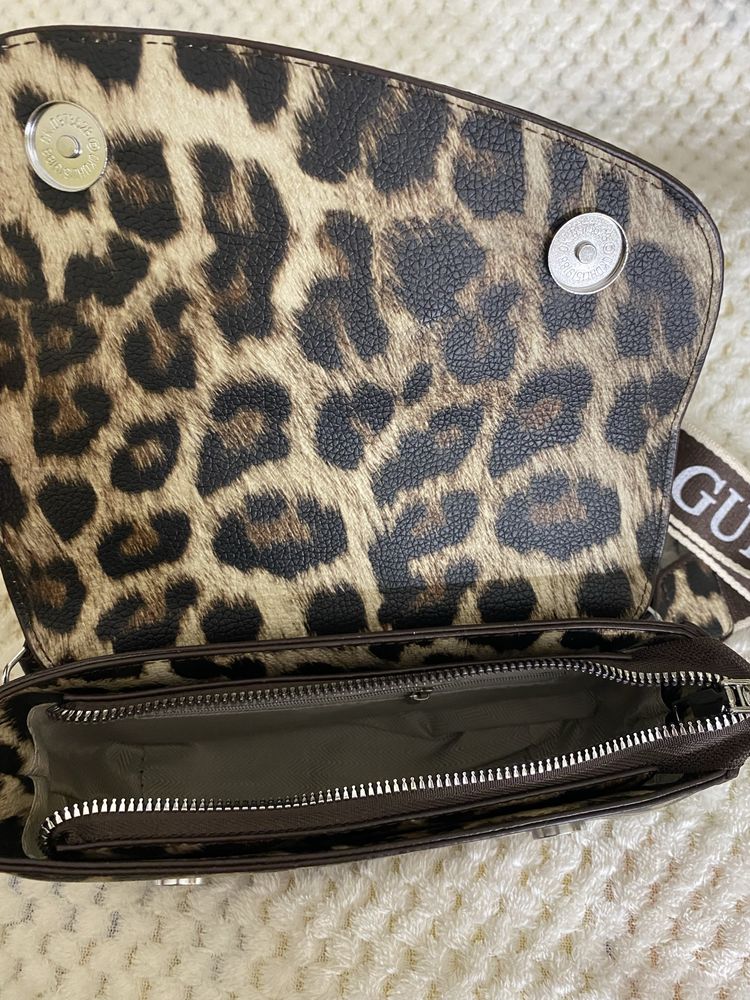 Сумка Guess леопардова
