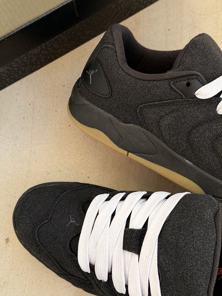 Кросівки JORDAN Session ‘Black Gum