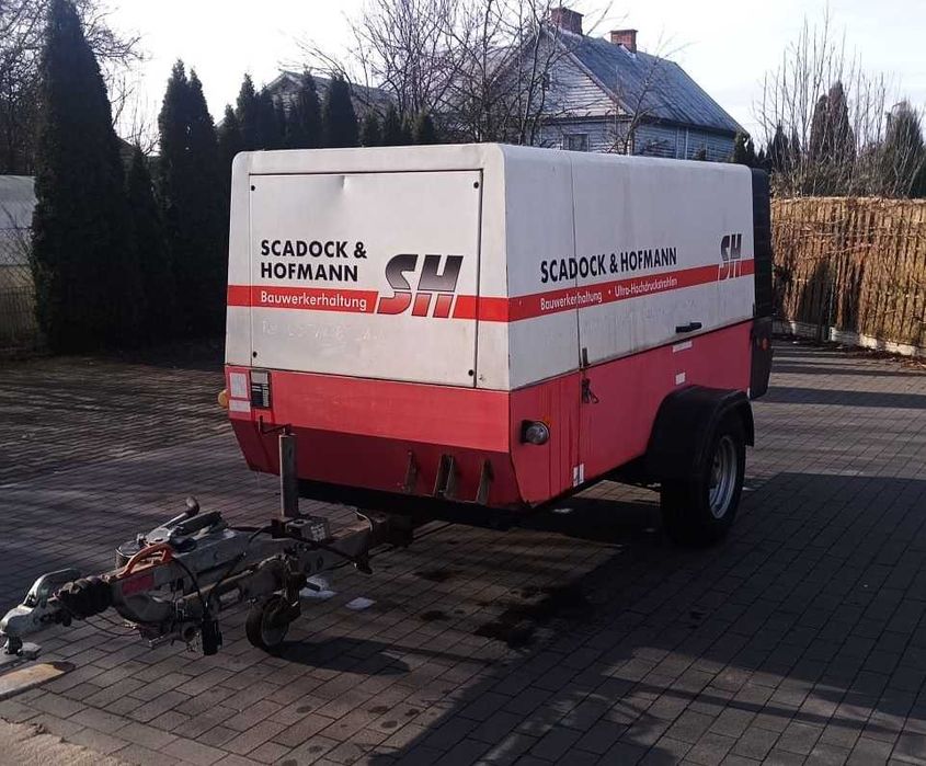 Kompresor Śrubowy Spalinowy Compair C 14