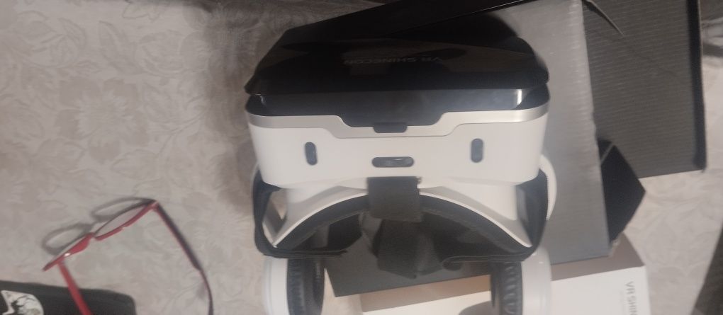 Продам vr очки vr shinecon
