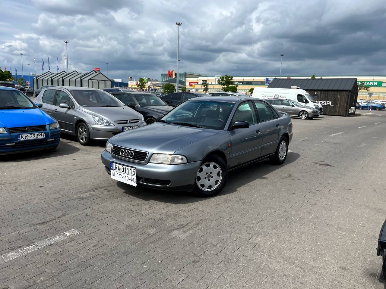 Na sprzedaż Audi A4 1.9tdi/fajny stan/klima/brak rdzy/długie OC/raty