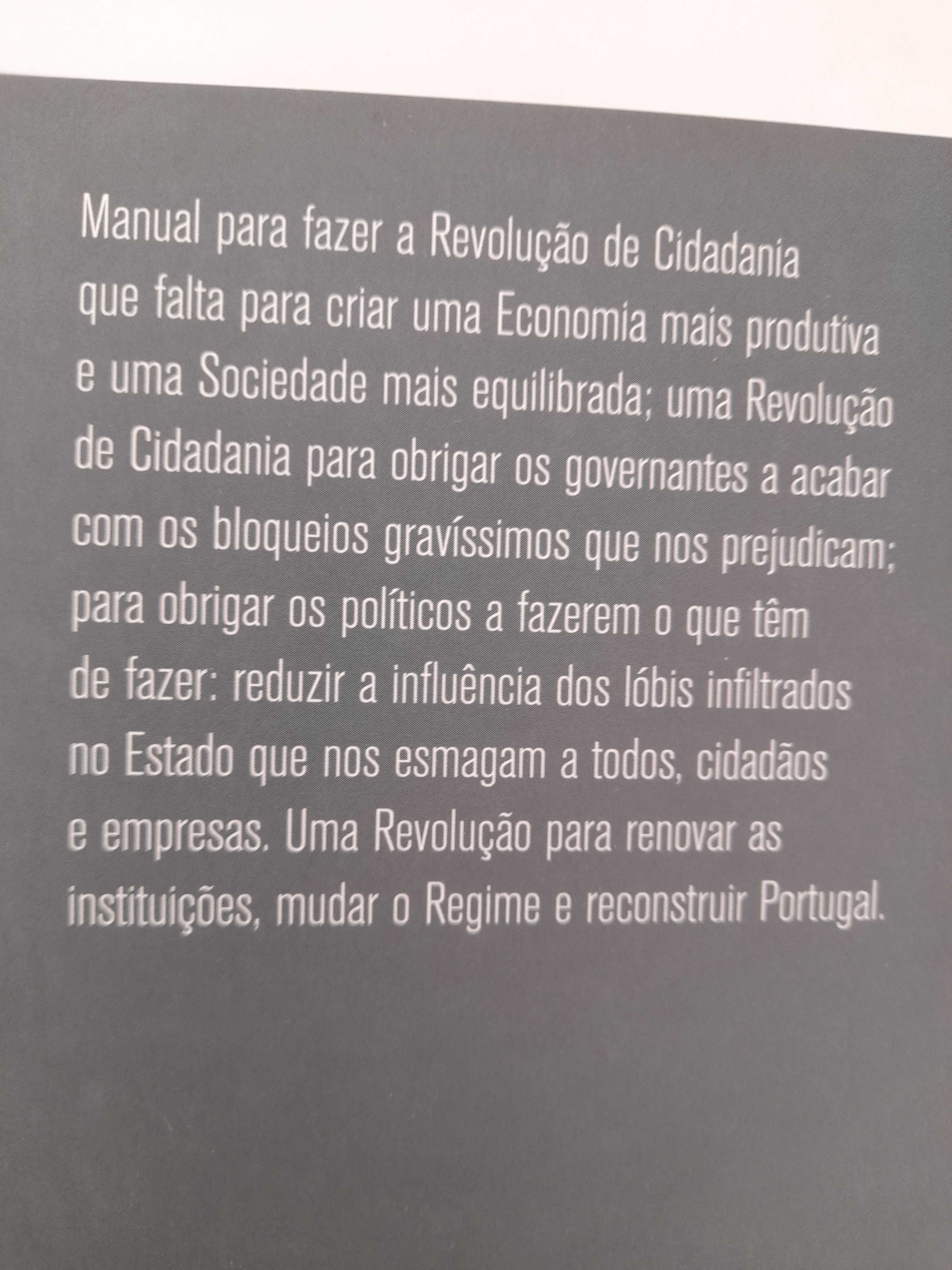 Livro " Carta a Um Bom Português " novo