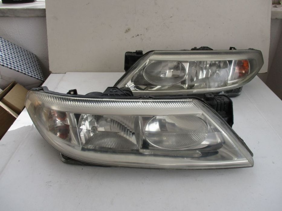 Farol Optica Renault Laguna 2 Esquerdo / Direito