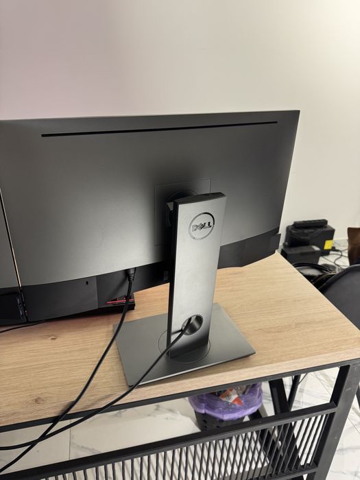 Монітор DELL U2717D • 27” IPS • QHD 2560×1440 • Робочий, є нюанс