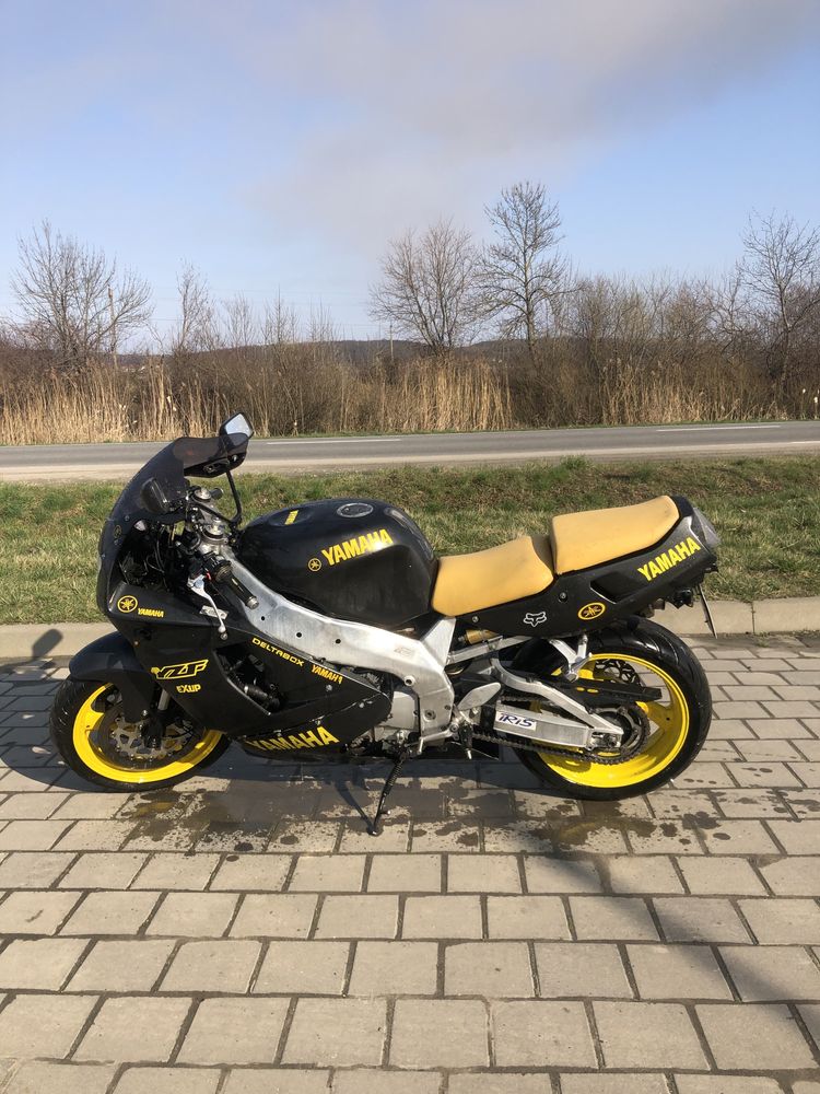 Продам Yamaha YZF750R