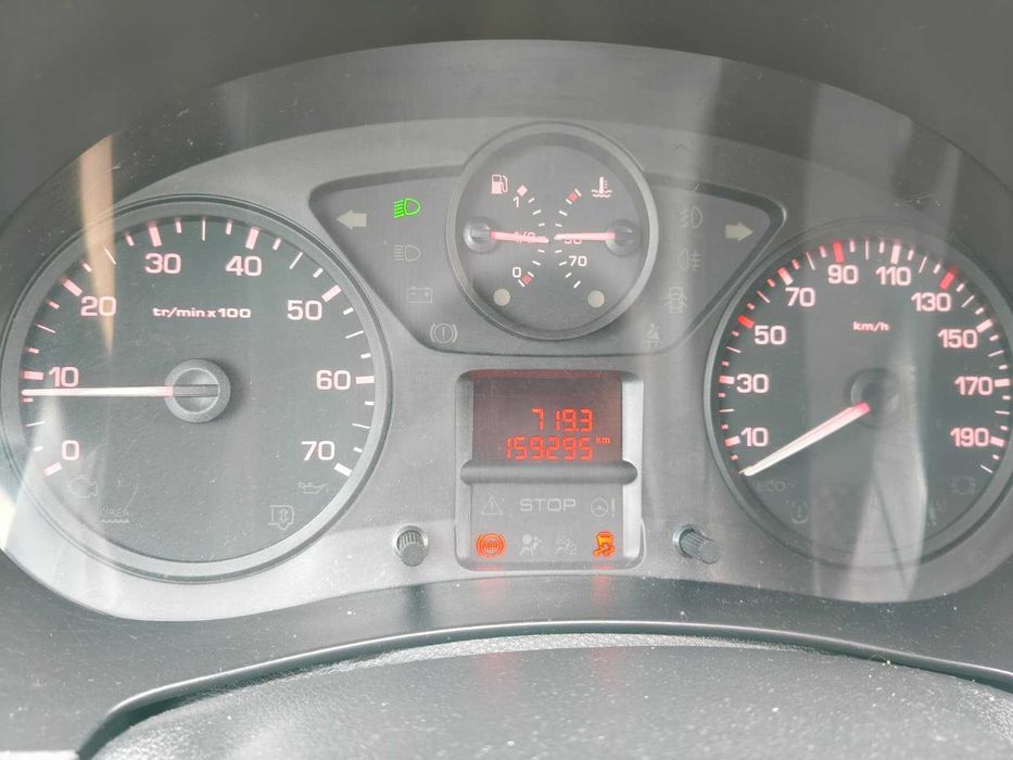 PEUGEOT Partner 1.6 HDi 99 KM • 2017 • 159 359 km • EURO 6