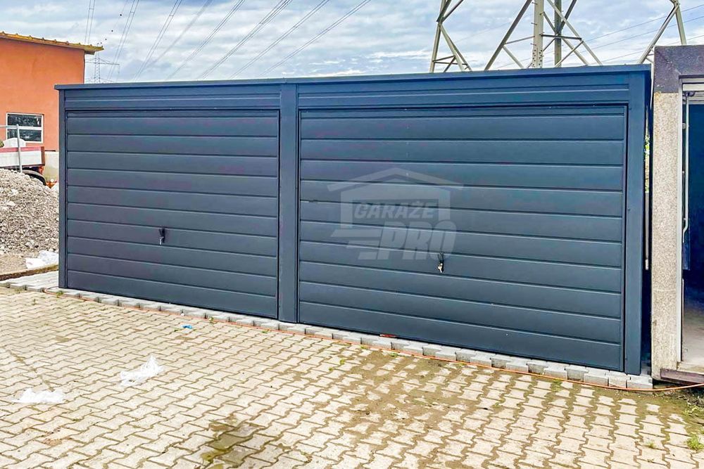 Garaż Blaszany 6x6m 2x Brama Uchylna Drzwi Antracyt dach spad GP413
