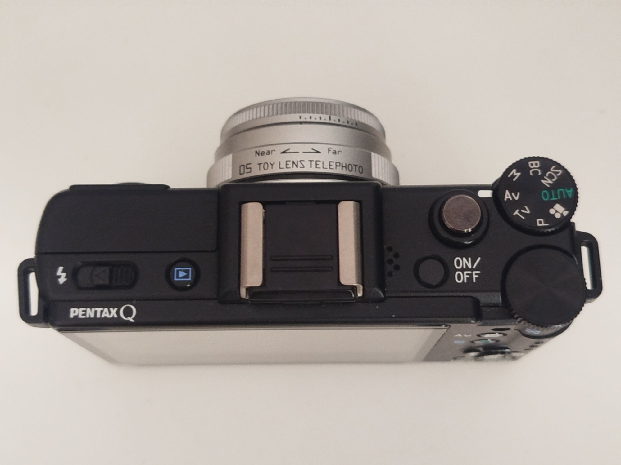 Pentax Q Como nova, 210 disparos!!!