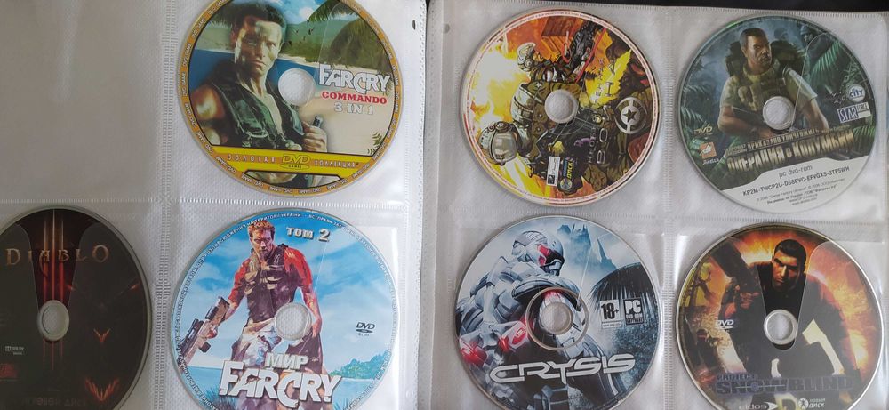 CD Holder 240pcs с играми для ПК