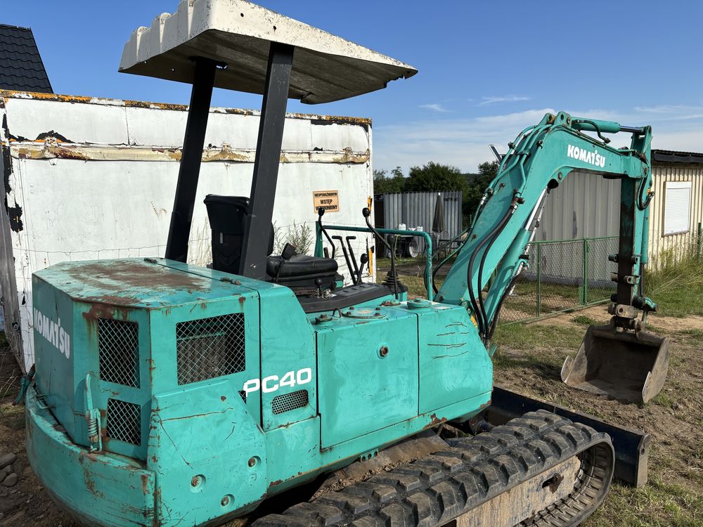 Koparka komatsu PC40-6 4,3 ton