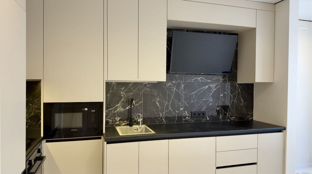 Терміновий продаж 1-кімнатної квартири в ЖК “Panorama de Luxe”