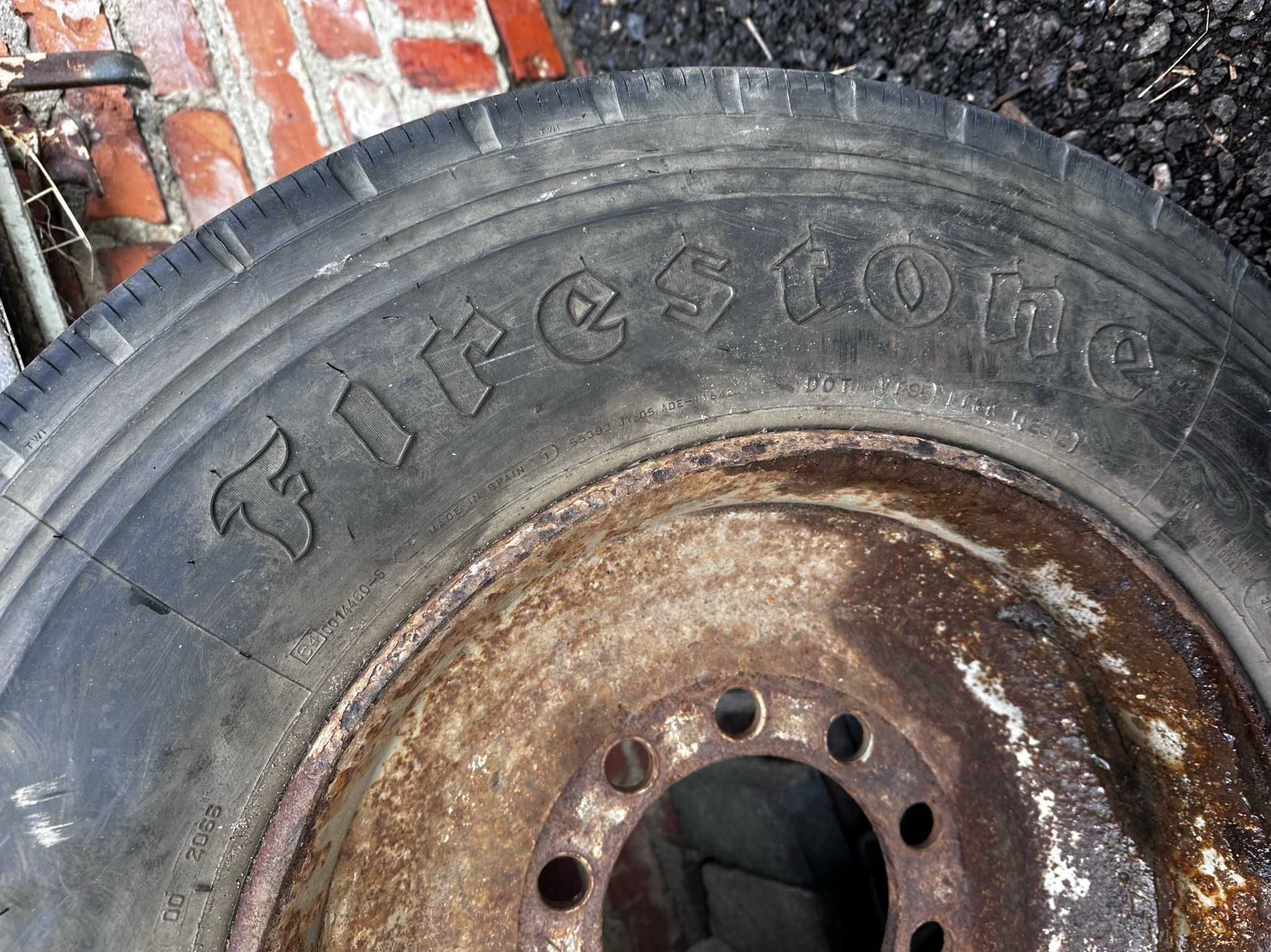 OPONA KOŁO Ciężarowe Naczepa 285/70R19.5 150/148J Firestone TSP-3000