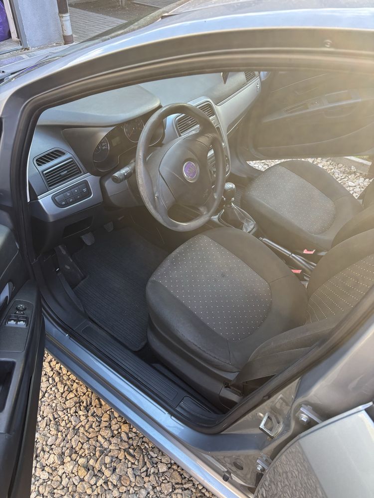 Fiat Grande Punto ładny lakier