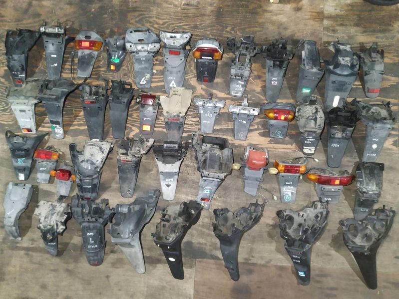 ПластикYamaha jog aprio (SA-16J/ZR.JOG SA-36 Vino honda dio 56 62 68)